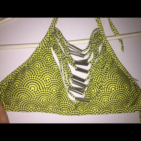 NWOT CHEEKY BIKINI 👙 - Picture 5 of 8
